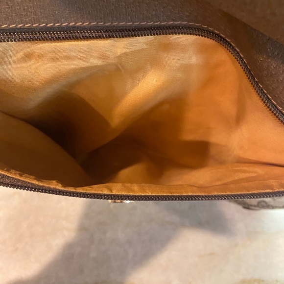 Vintage Gucci GG Foldover Clutch Canvas PVC - Accessory Collection - Picture 5 of 13